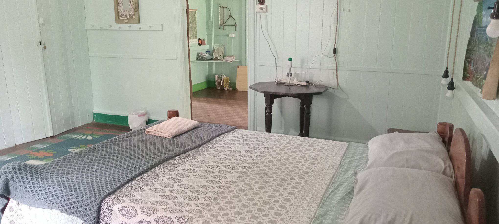 Queen Room at Alice's BnB Levuka