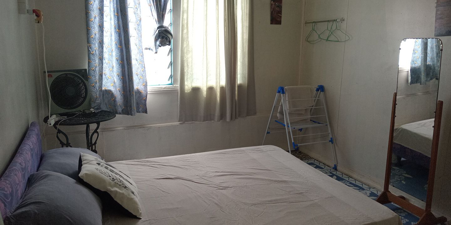 Blue Pineapple House second bedroom